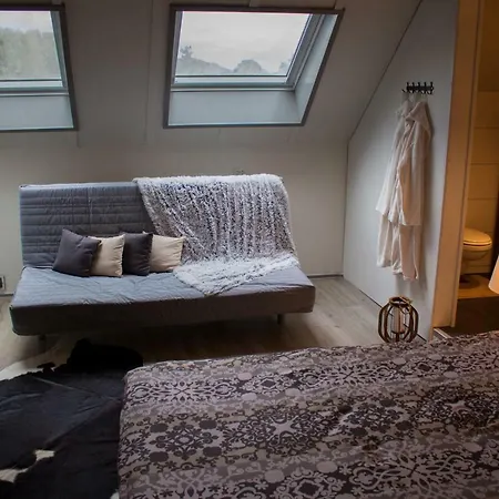 Nocleg ze śniadaniem Sistazz